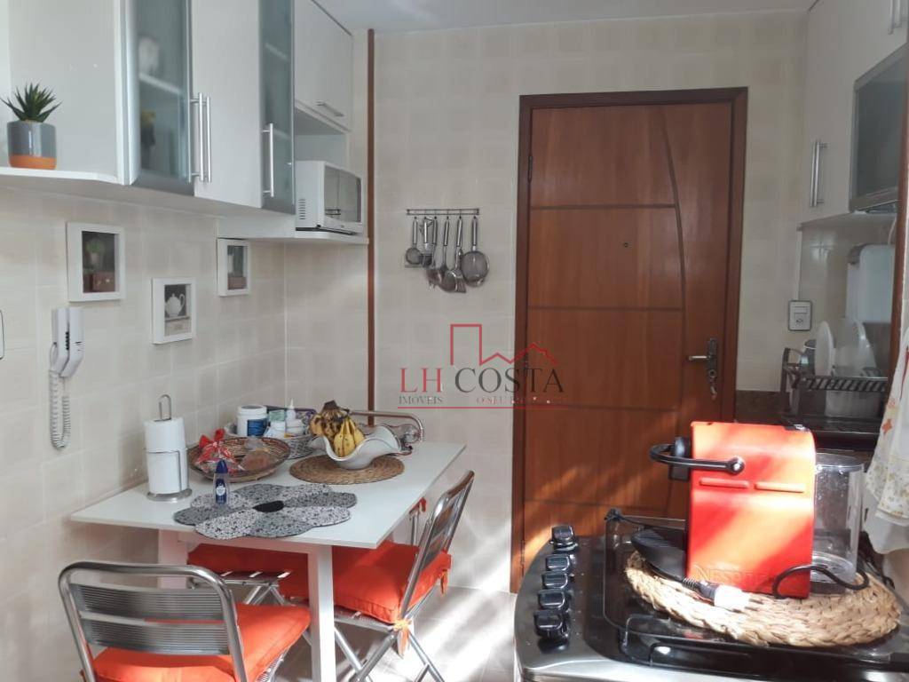 Apartamento à venda com 2 quartos, 80m² - Foto 21