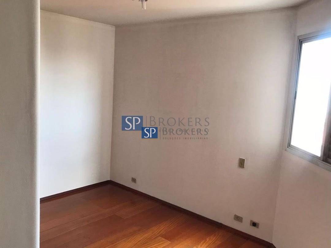 Apartamento à venda com 3 quartos, 125m² - Foto 8