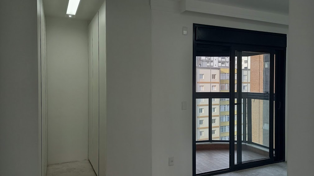 Apartamento à venda com 3 quartos, 215m² - Foto 10