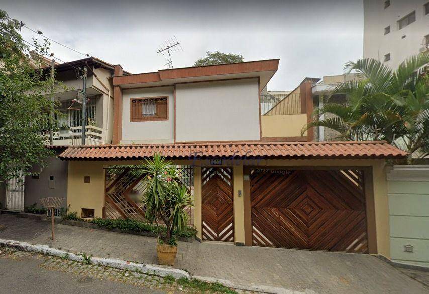 Sobrado à venda com 3 quartos, 300m² - Foto 2