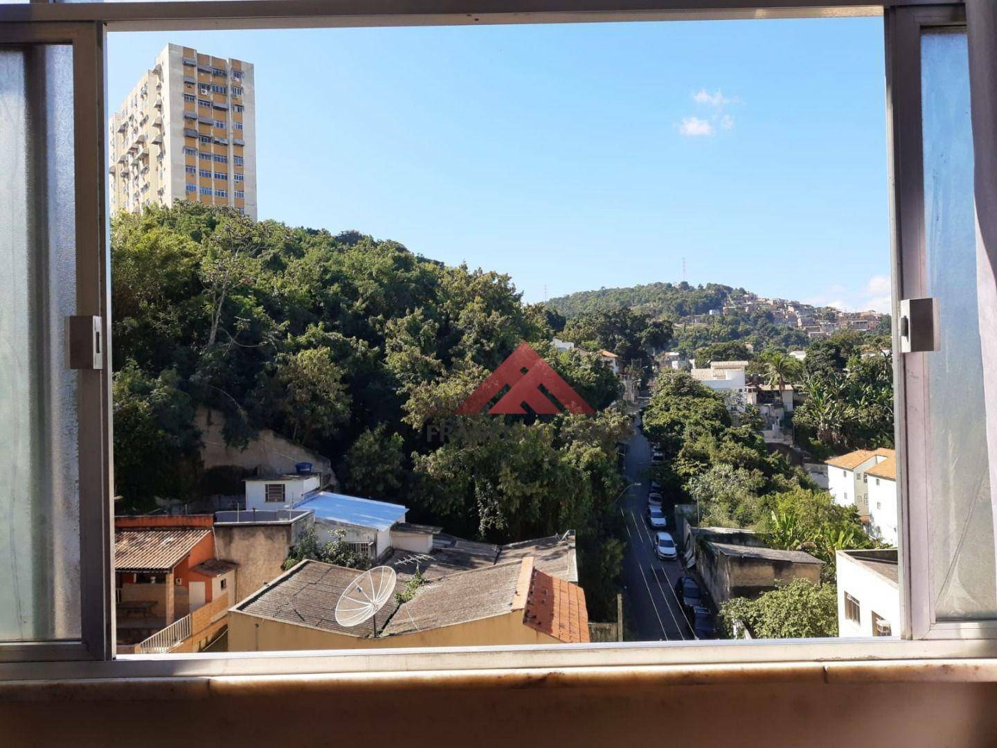 Apartamento à venda com 1 quarto, 56m² - Foto 5