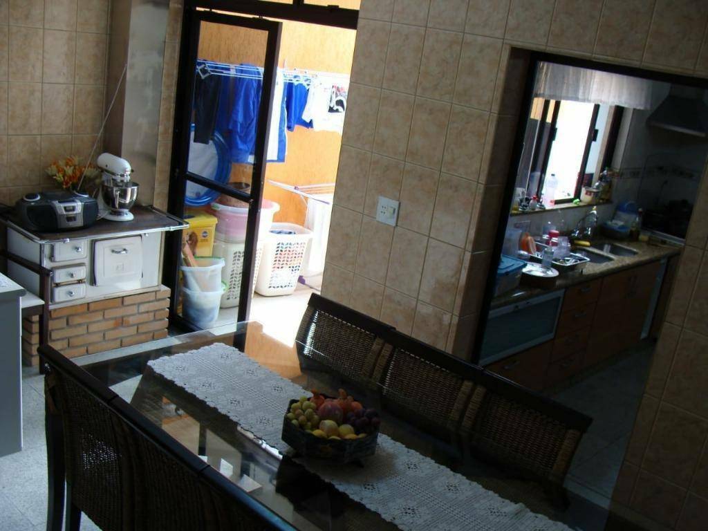 Sobrado à venda com 3 quartos, 233m² - Foto 26