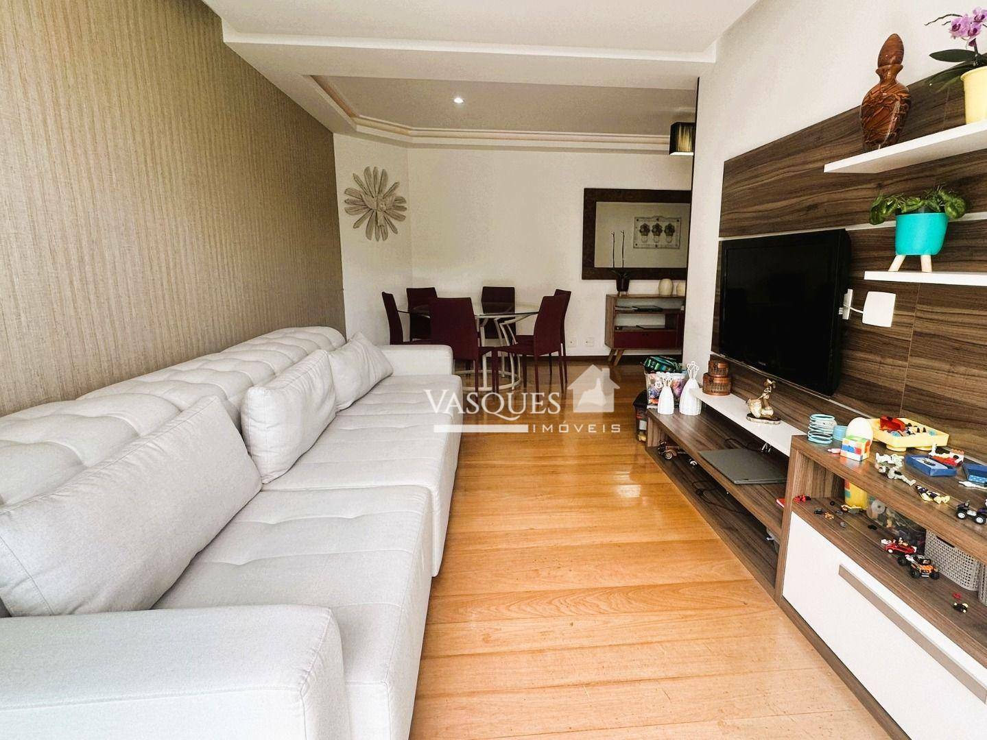 Apartamento à venda com 3 quartos, 142m² - Foto 8