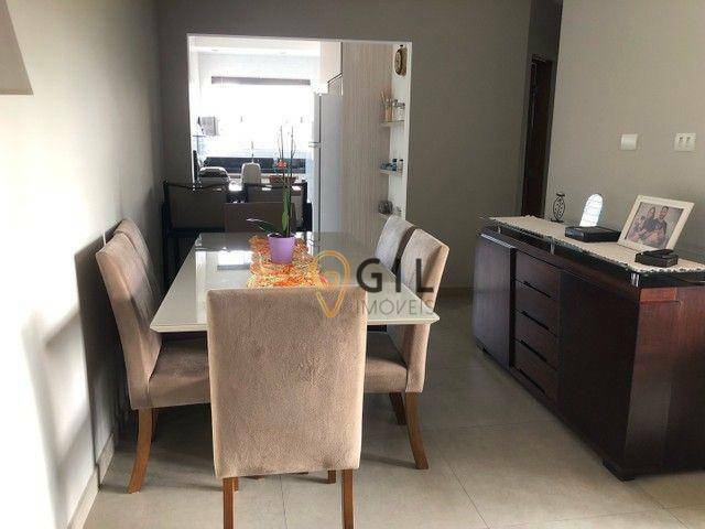 Apartamento à venda com 2 quartos, 74m² - Foto 4