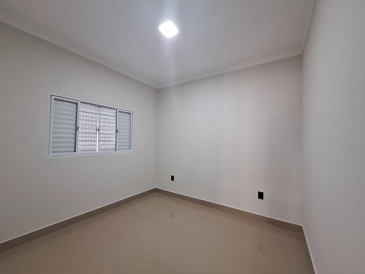 Casa à venda com 2 quartos, 105m² - Foto 10