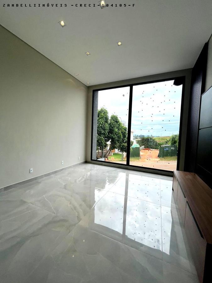 Casa de Condomínio à venda com 3 quartos, 492m² - Foto 2