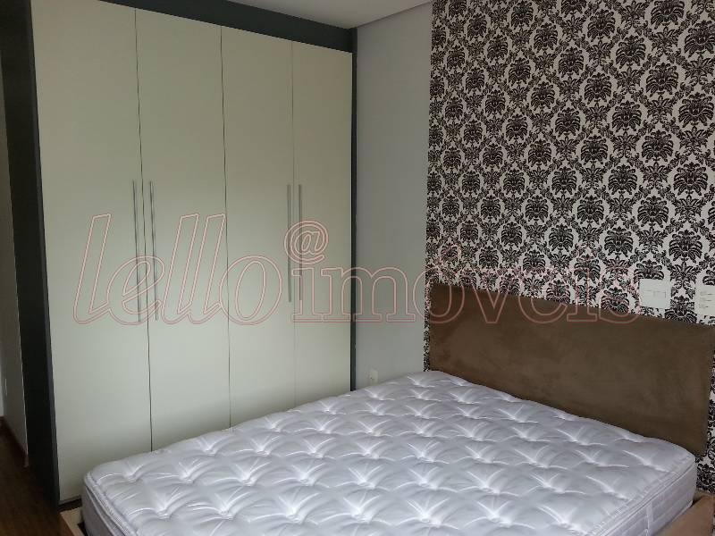 Apartamento para alugar com 4 quartos, 240m² - Foto 11