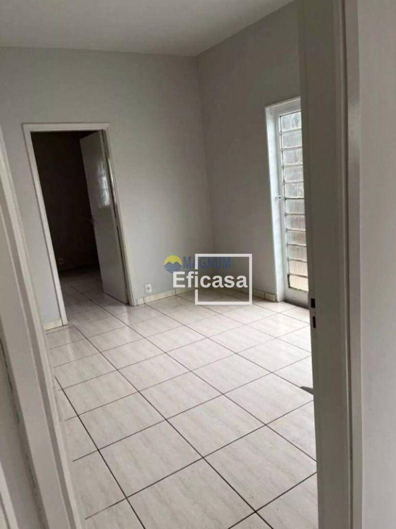 Casa à venda com 3 quartos, 153m² - Foto 8