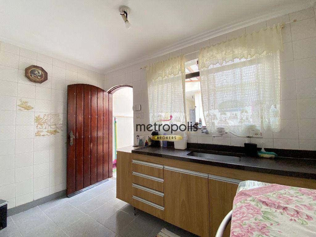 Sobrado à venda com 3 quartos, 240m² - Foto 7