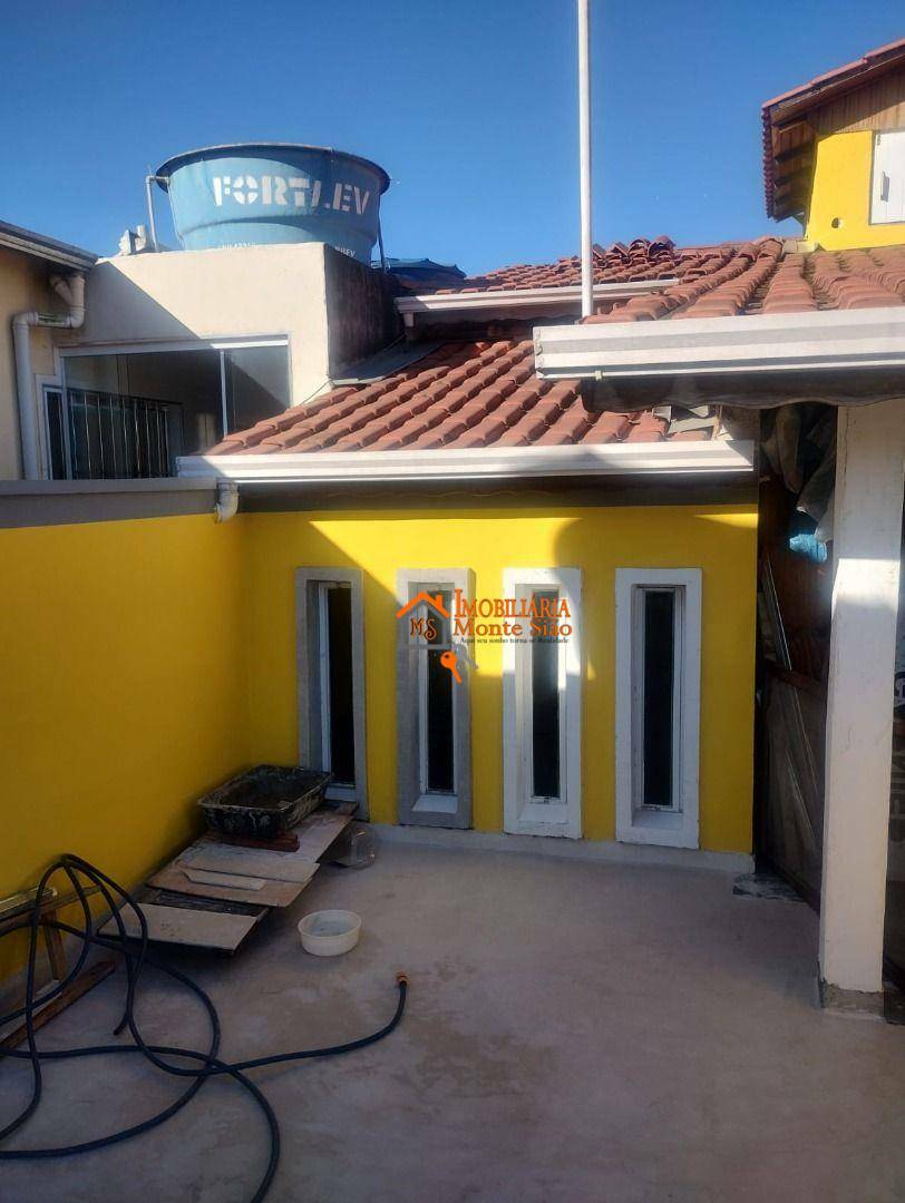 Sobrado à venda com 4 quartos, 200m² - Foto 3
