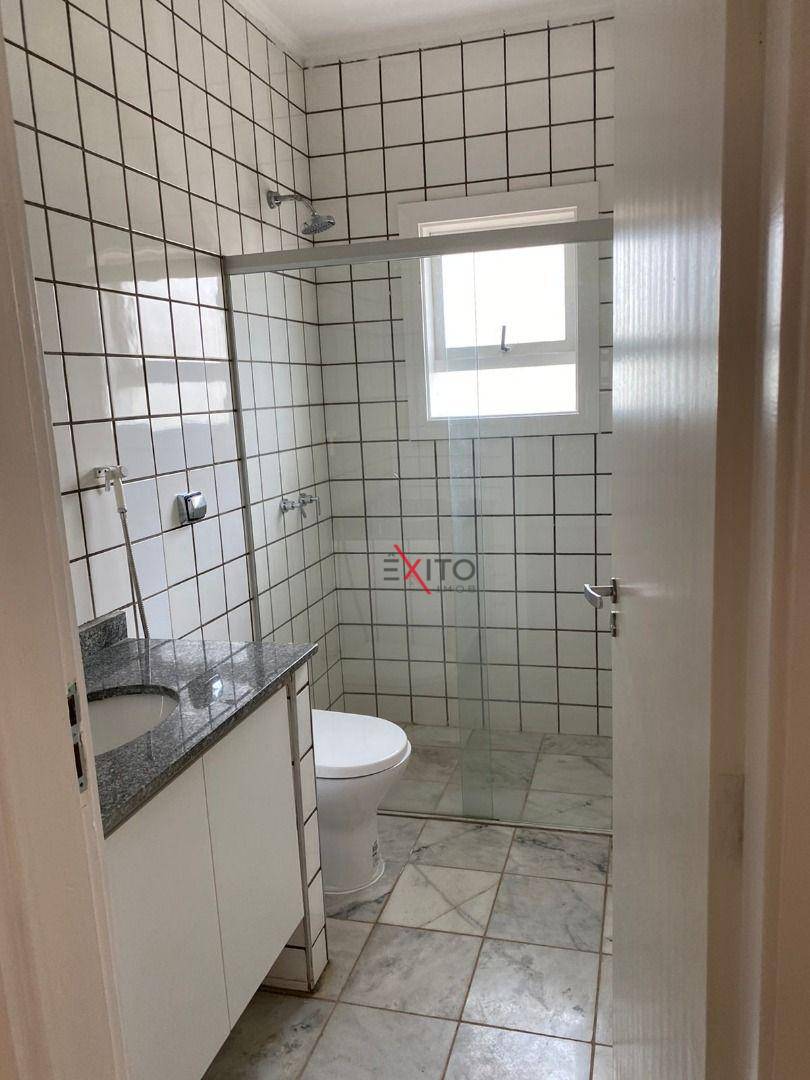 Casa à venda com 4 quartos, 300m² - Foto 17