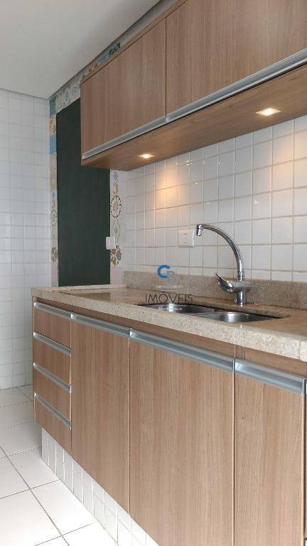 Apartamento à venda com 3 quartos, 84m² - Foto 15