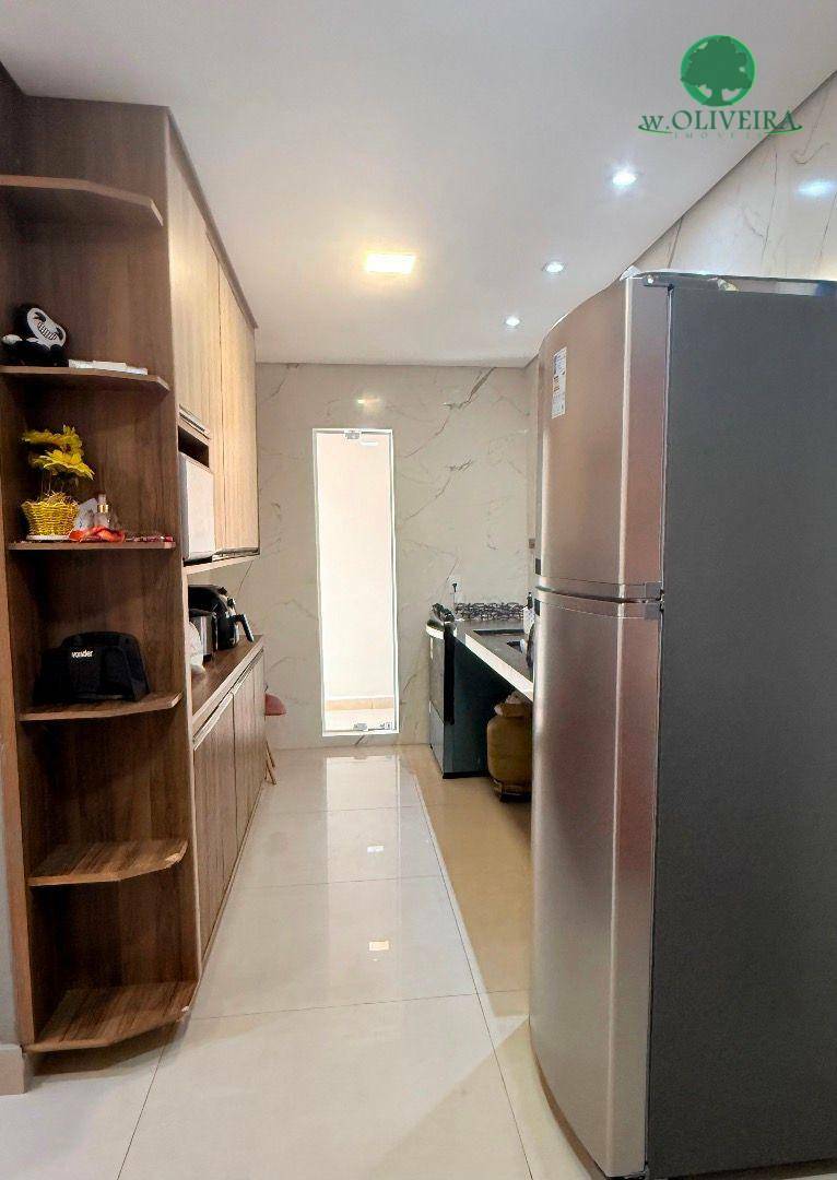 Casa à venda com 2 quartos, 120m² - Foto 5