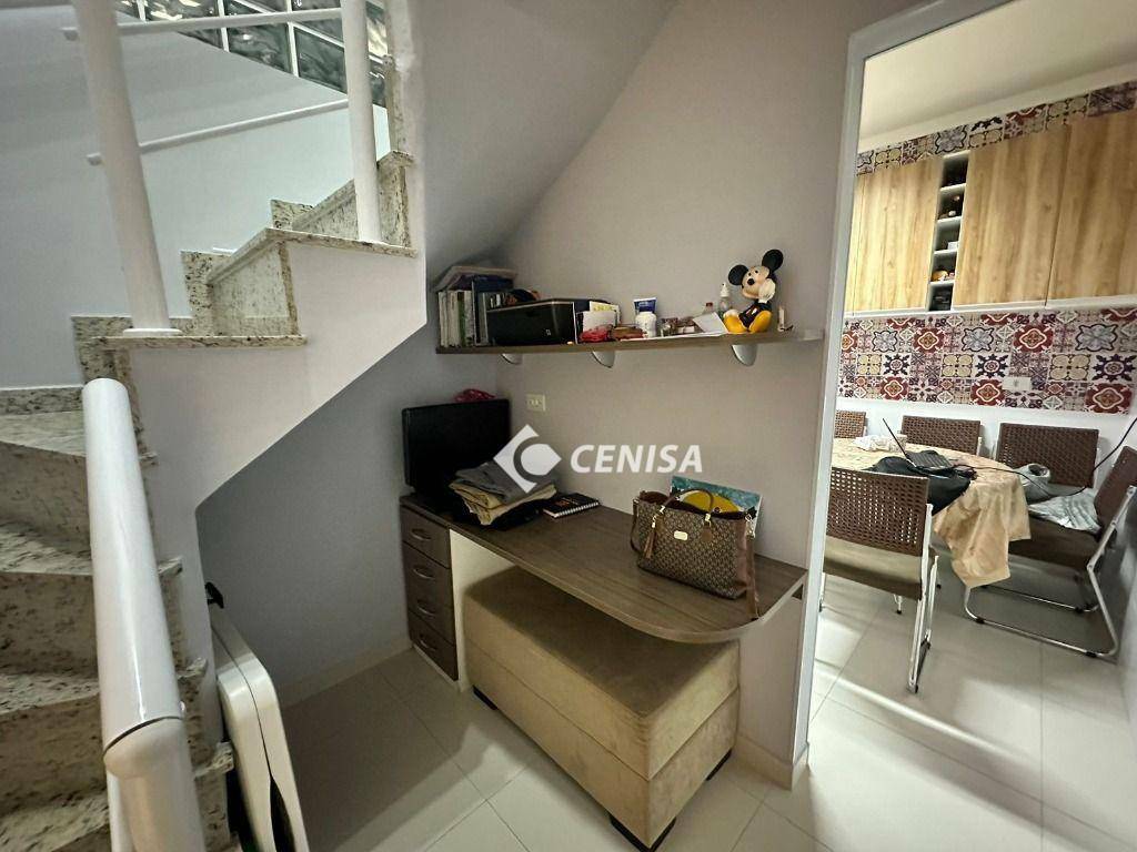 Casa à venda com 3 quartos, 95m² - Foto 9