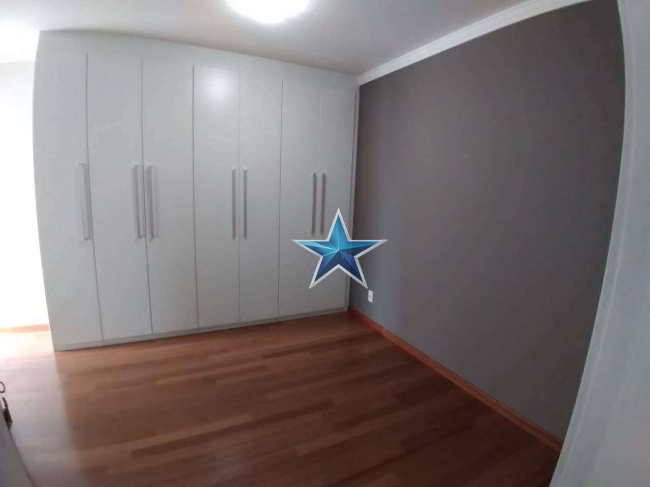 Apartamento à venda com 2 quartos, 61m² - Foto 12