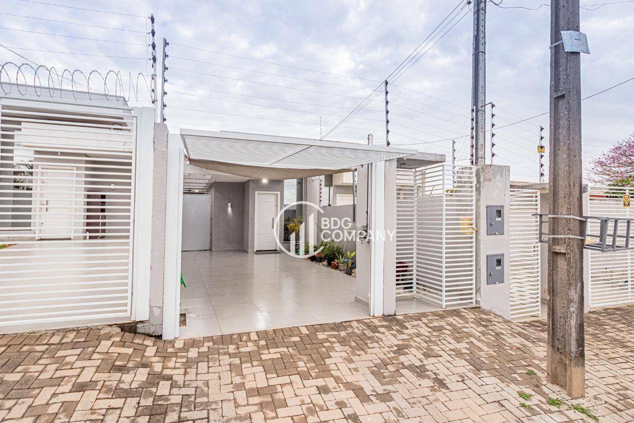 Casa à venda com 2 quartos, 90m² - Foto 1