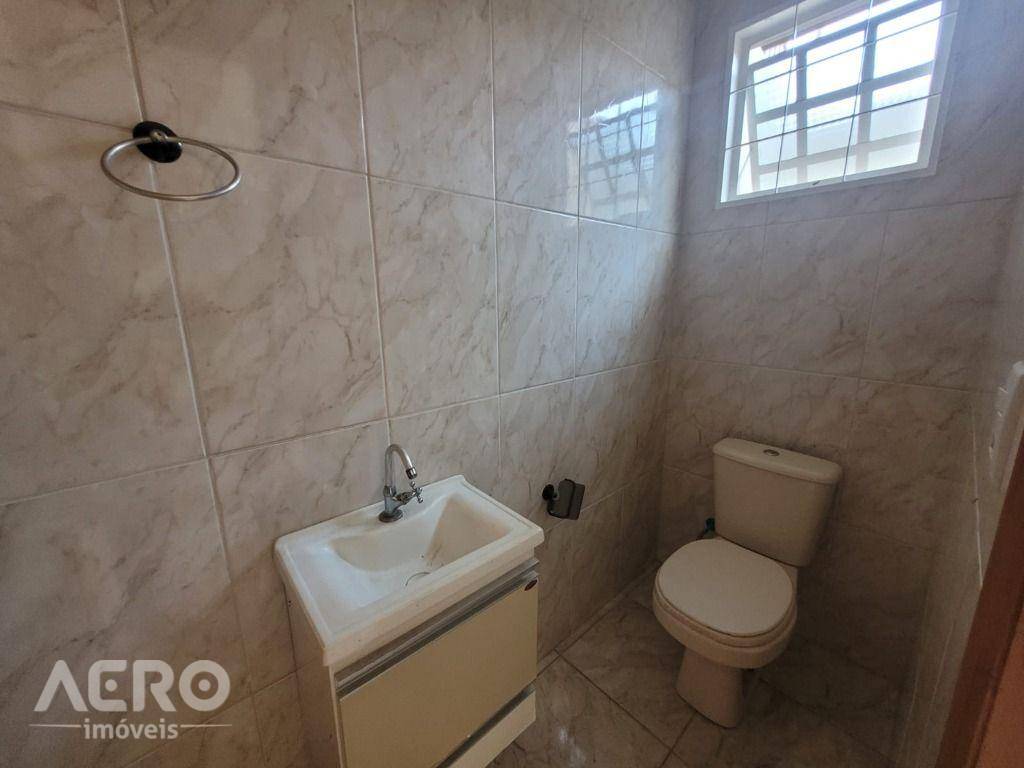 Casa à venda com 4 quartos, 170m² - Foto 33