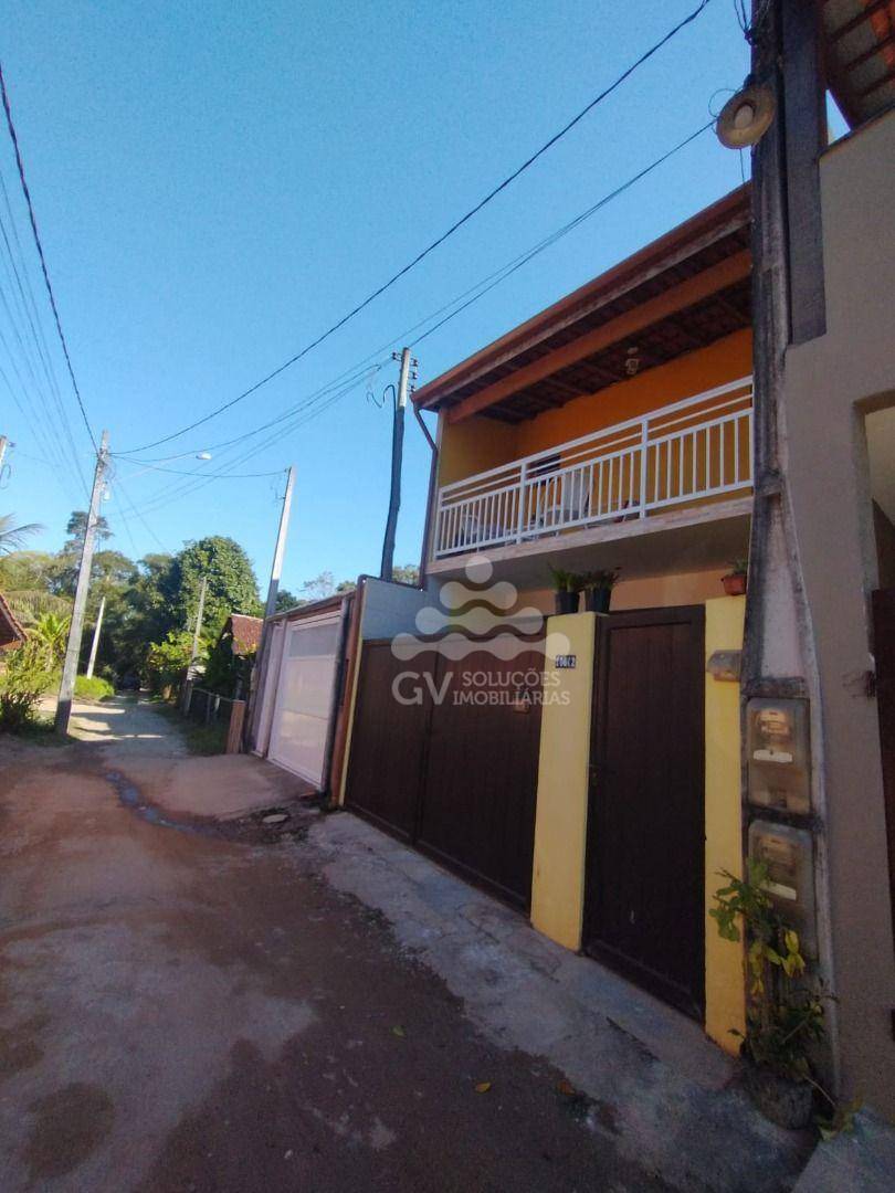 Sobrado à venda com 3 quartos, 160m² - Foto 1