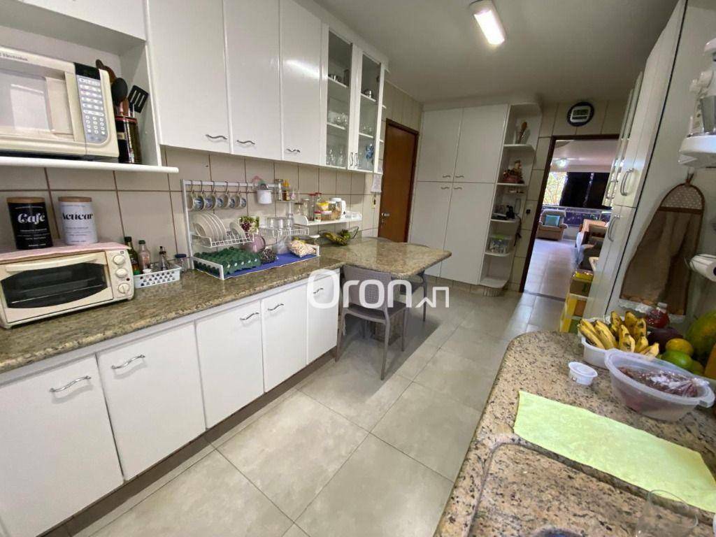 Apartamento à venda com 4 quartos, 136m² - Foto 7