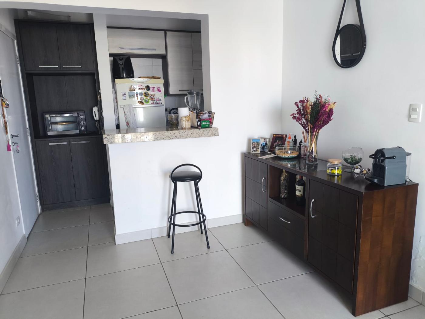 Apartamento à venda com 2 quartos, 70m² - Foto 8