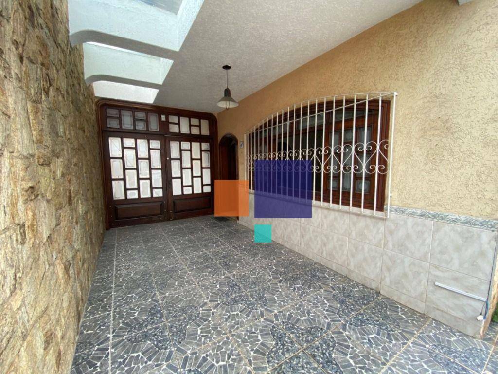 Casa à venda com 5 quartos, 282m² - Foto 3