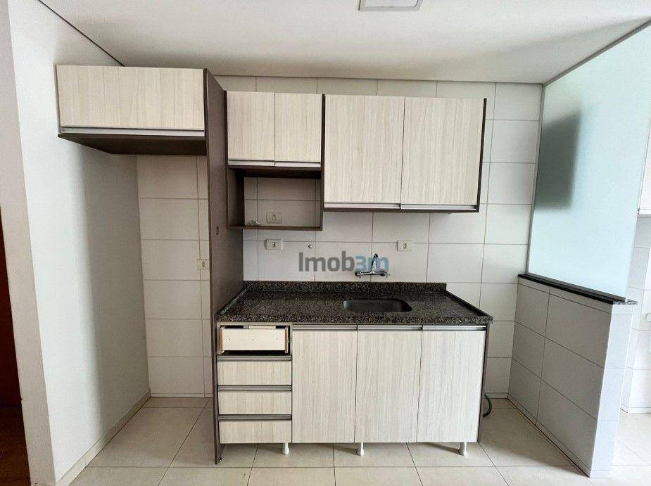 Apartamento para alugar com 3 quartos, 94m² - Foto 6