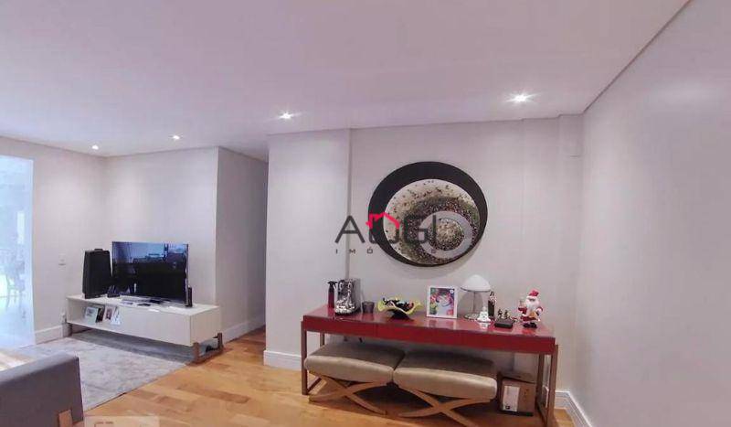 Apartamento à venda com 3 quartos, 190m² - Foto 25