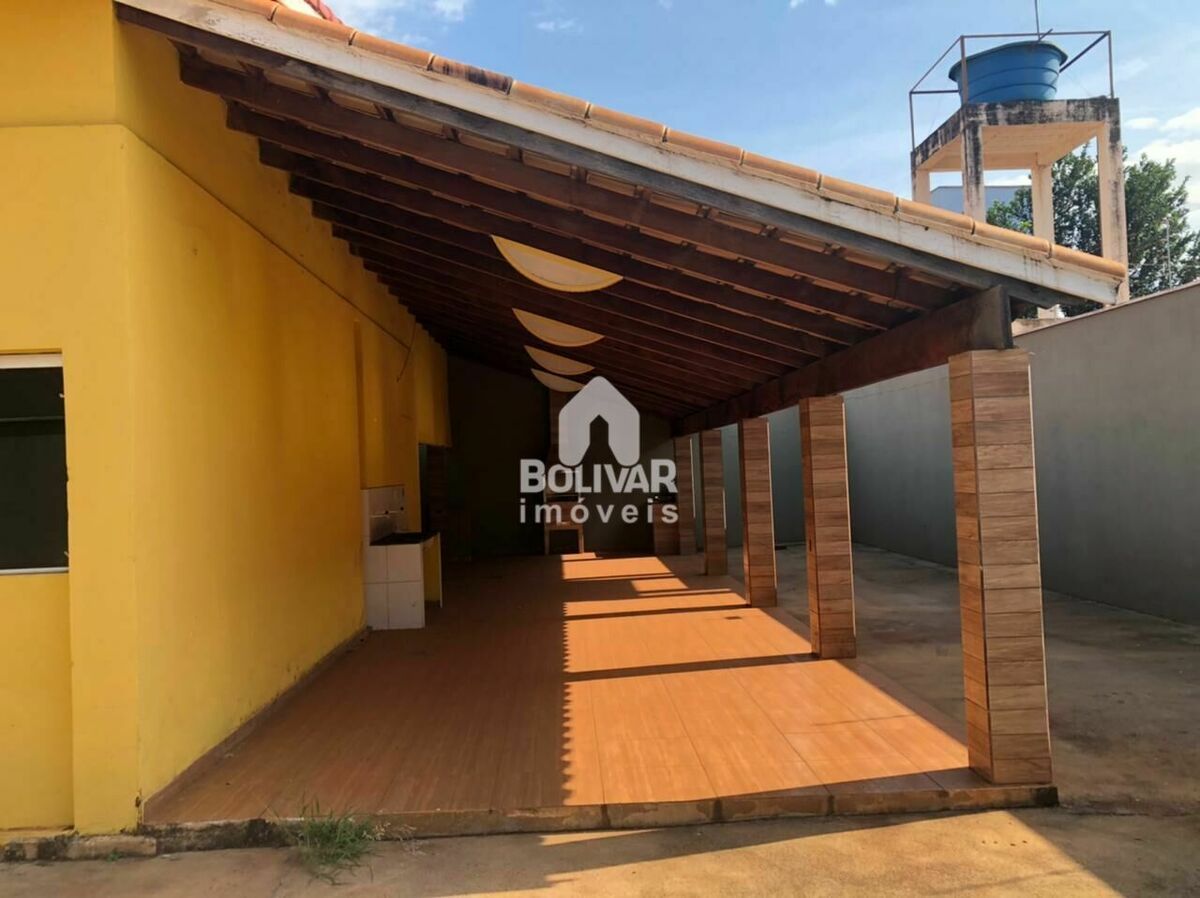 Casa à venda com 3 quartos, 250m² - Foto 21