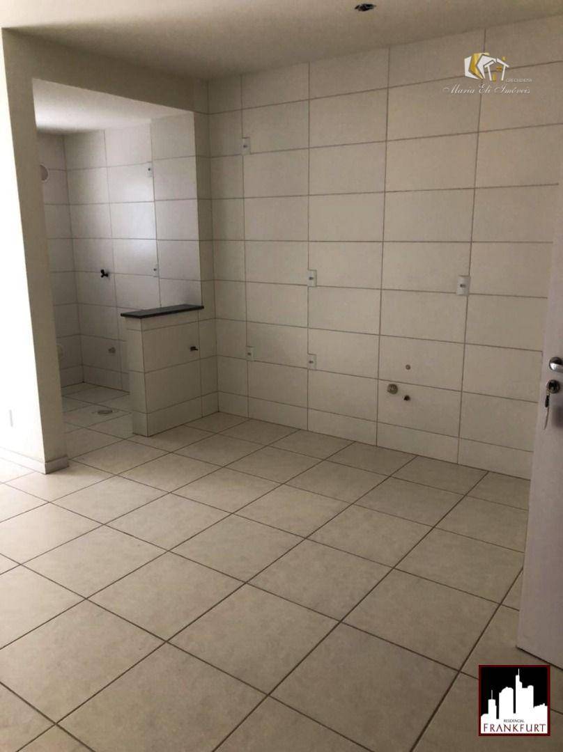 Apartamento à venda com 3 quartos, 86m² - Foto 13