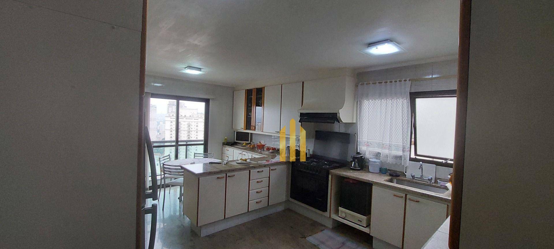 Apartamento à venda com 4 quartos, 320m² - Foto 13