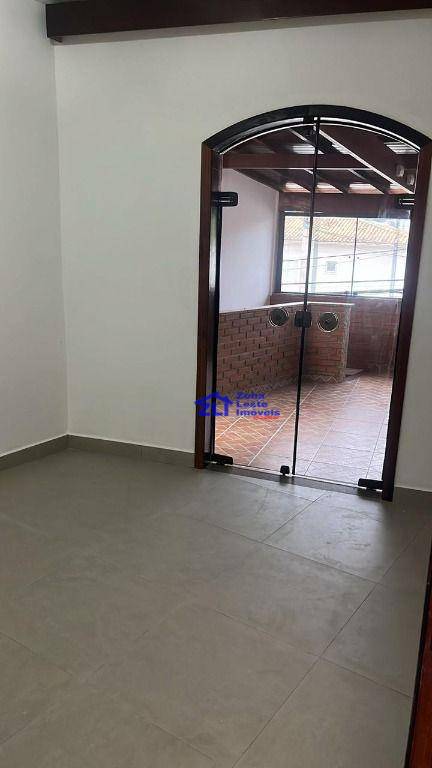 Sobrado à venda com 2 quartos, 92m² - Foto 15