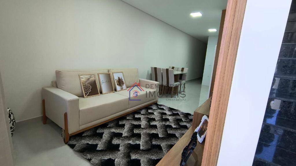 Sobrado à venda com 3 quartos, 135m² - Foto 2