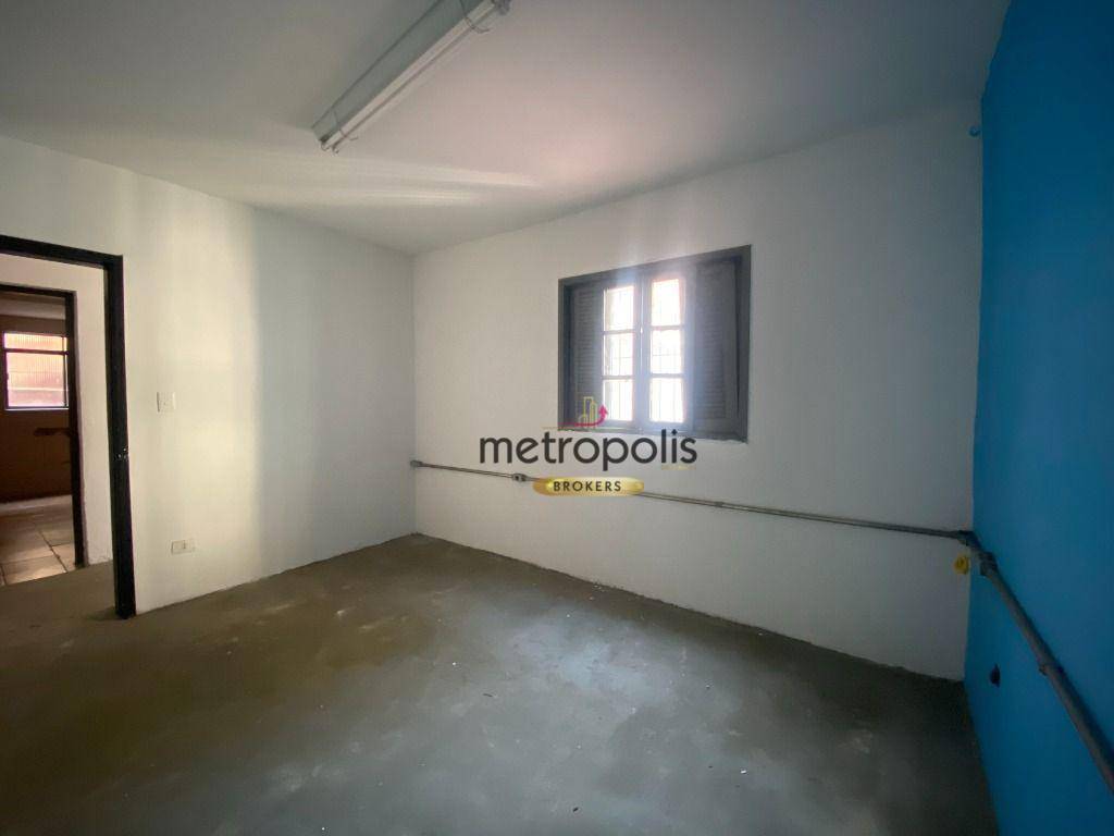 Casa para alugar com 3 quartos, 220m² - Foto 19