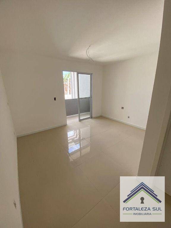 Casa à venda com 3 quartos, 100m² - Foto 10