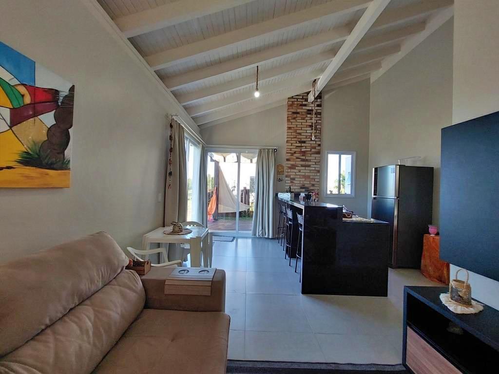 Casa à venda com 2 quartos, 73m² - Foto 7