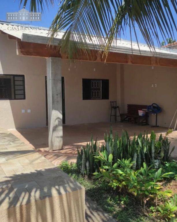 Casa à venda com 2 quartos, 105m² - Foto 2