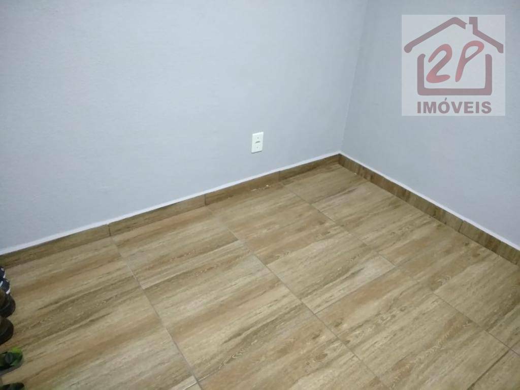 Apartamento à venda com 2 quartos, 42m² - Foto 6