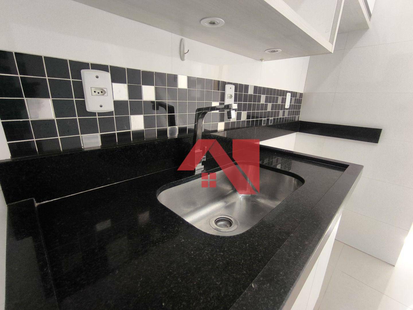 Apartamento à venda com 3 quartos, 74m² - Foto 11