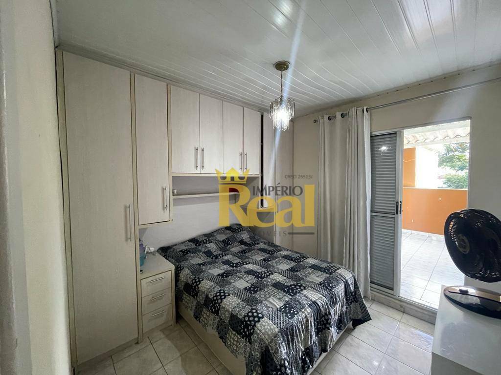 Casa à venda com 3 quartos, 150m² - Foto 8