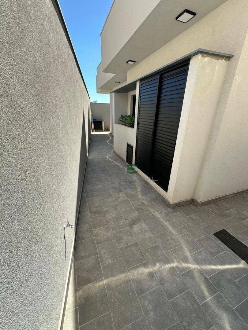 Casa de Condomínio à venda com 3 quartos, 300m² - Foto 22