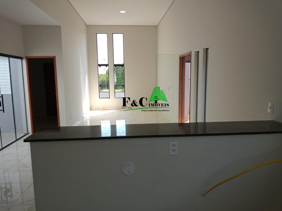 Casa à venda com 2 quartos, 188m² - Foto 11