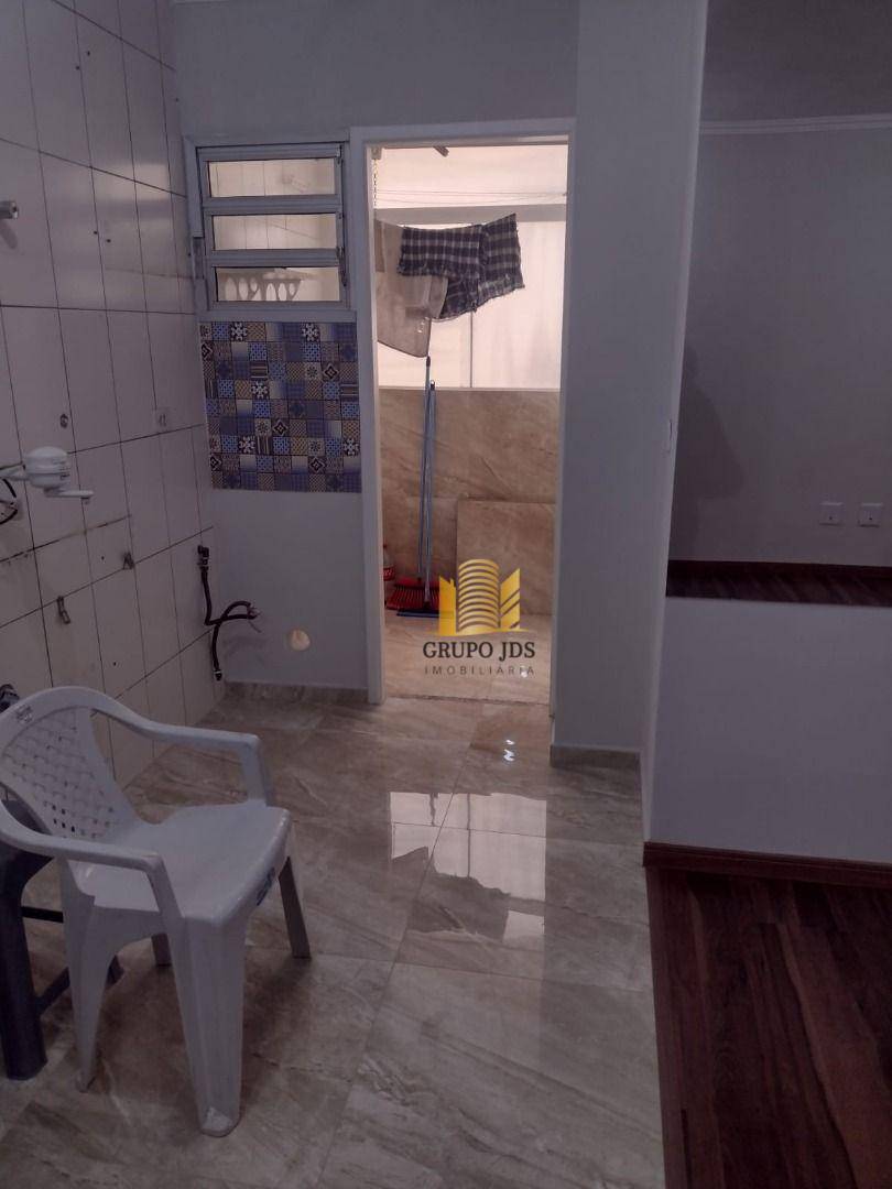 Apartamento à venda com 2 quartos, 58m² - Foto 3