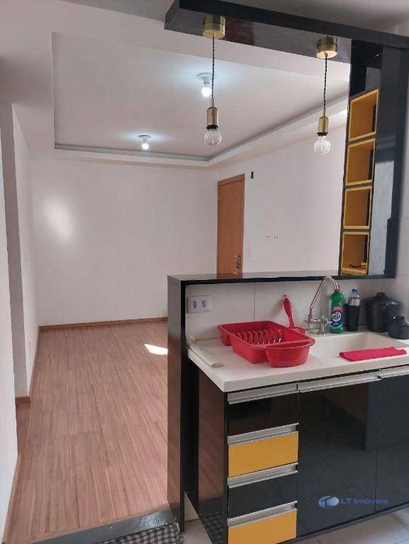 Apartamento à venda com 2 quartos, 42m² - Foto 4