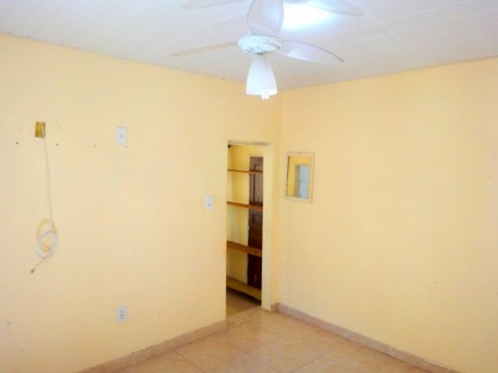 Casa à venda com 2 quartos, 300m² - Foto 19