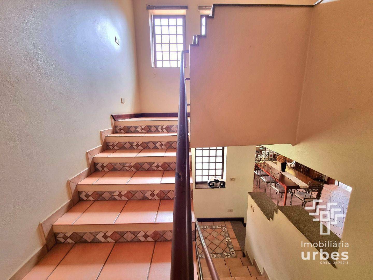 Casa à venda com 4 quartos, 392m² - Foto 24