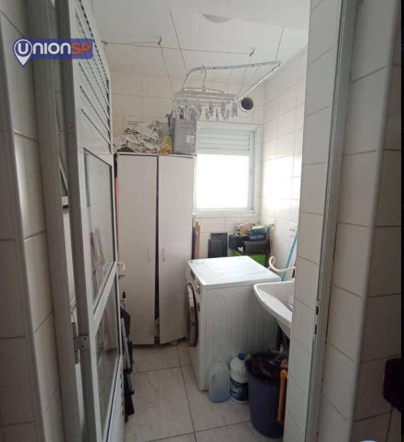 Apartamento à venda com 2 quartos, 60m² - Foto 19