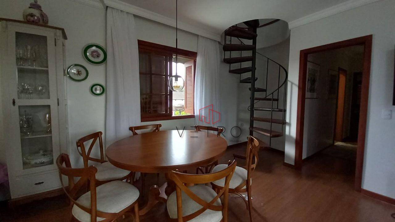 Apartamento à venda com 3 quartos, 168m² - Foto 3