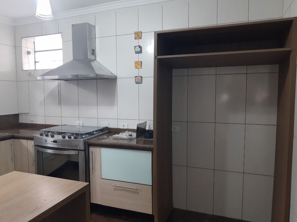 Sobrado à venda com 4 quartos, 250m² - Foto 14