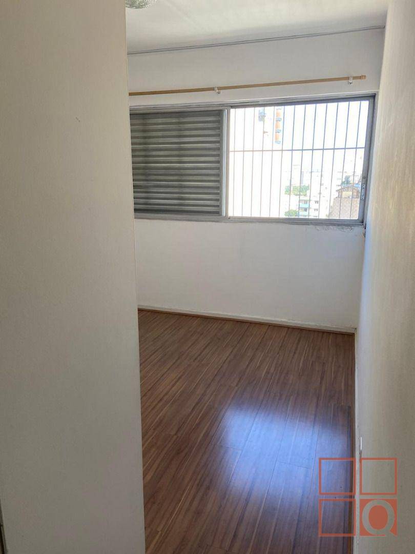 Apartamento à venda com 3 quartos, 101m² - Foto 9