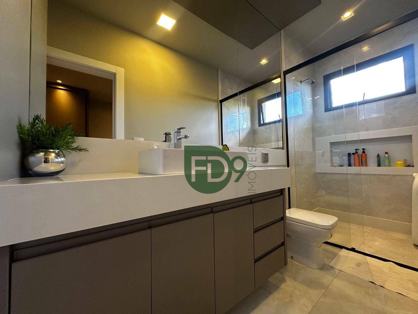 Casa de Condomínio à venda com 3 quartos, 302m² - Foto 38